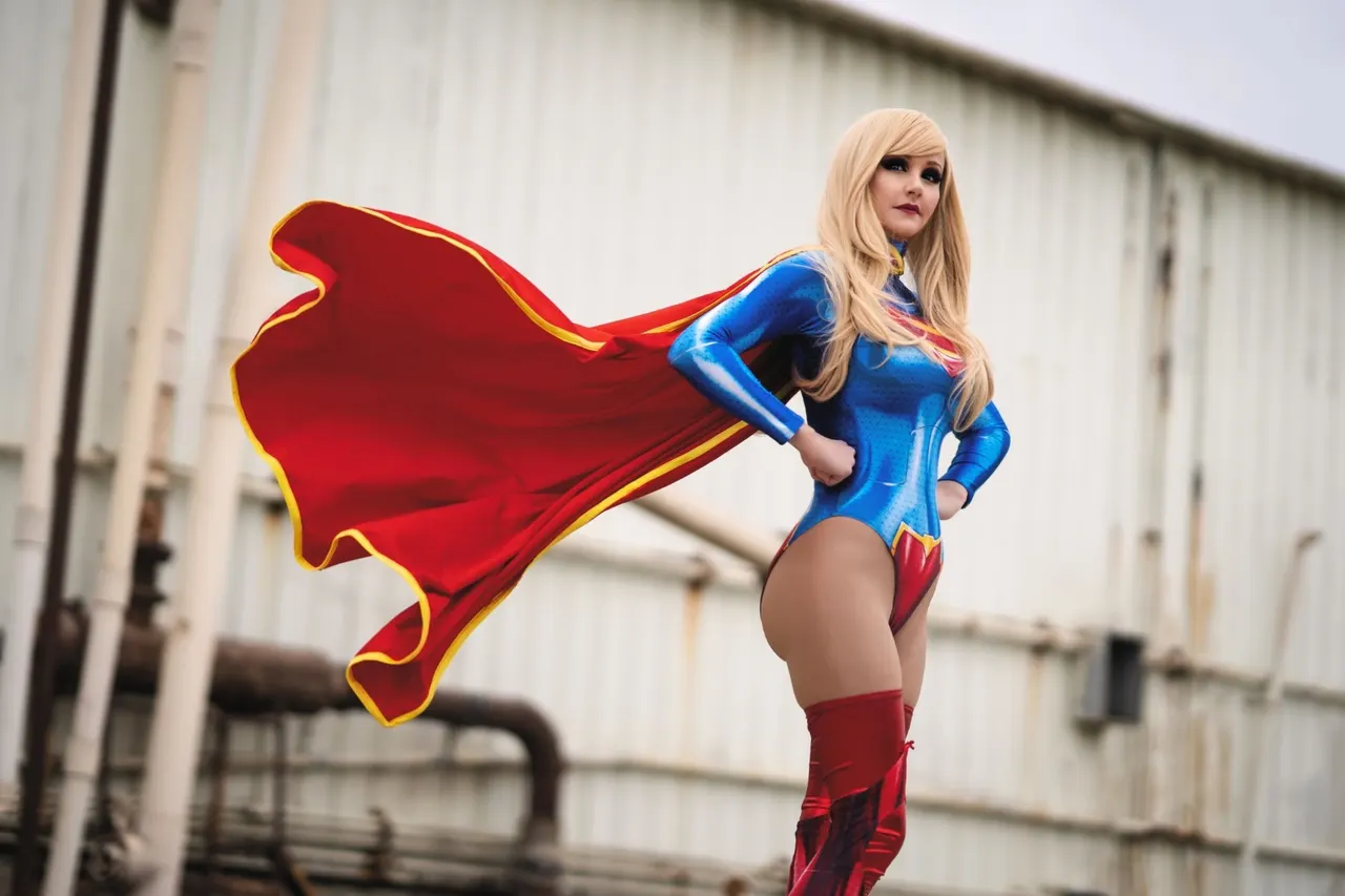 Angie Griffin - Supergirl