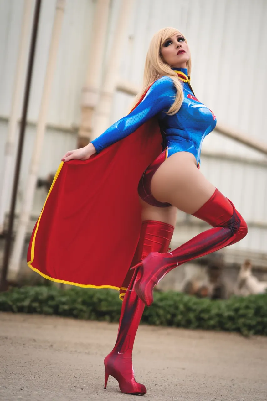 Angie Griffin - Supergirl