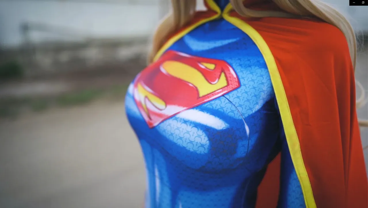 Angie Griffin - Supergirl