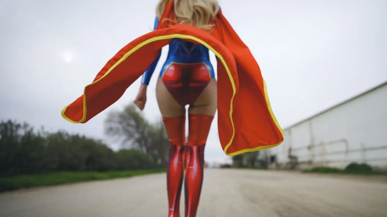 Angie Griffin - Supergirl