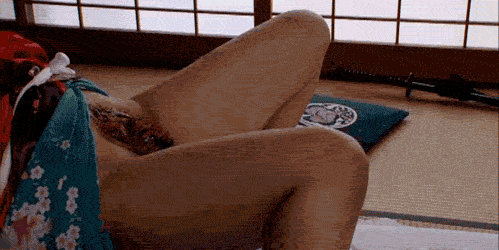 Raro nivel japones gif, no apto para menores de 24 😃