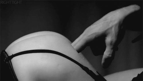 Comeme, tocame, frotame ...........