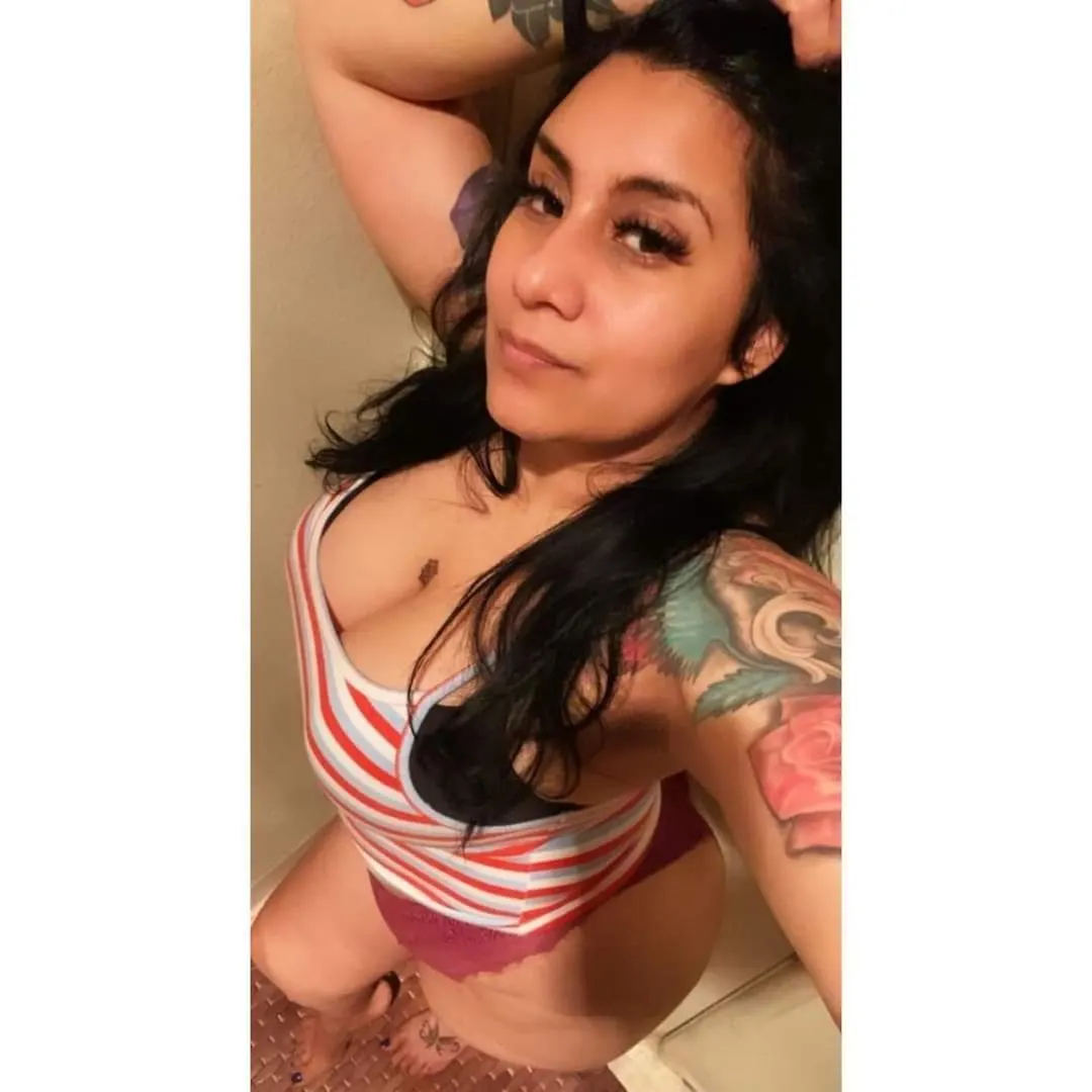 Keyla mamá soltera grandes tetas no pack