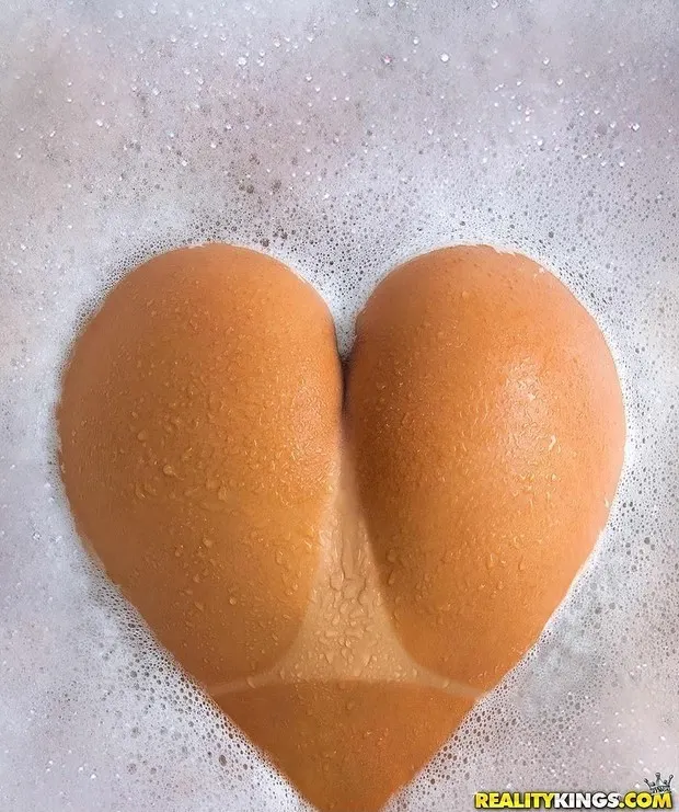 Anal. Penetrando el culo. Gifs