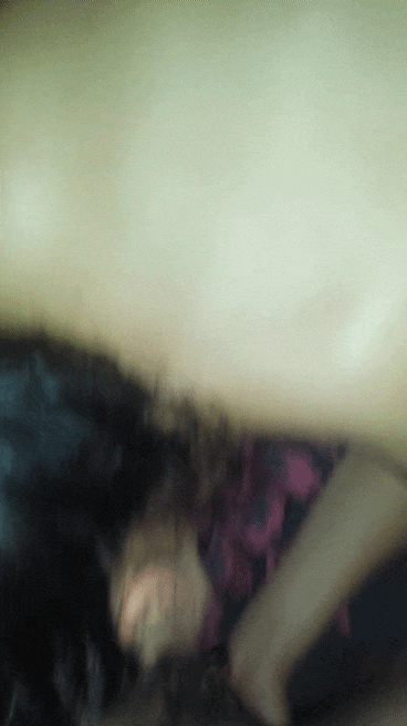 Solo Gifs de las veces que me han cogido frente a mi marido