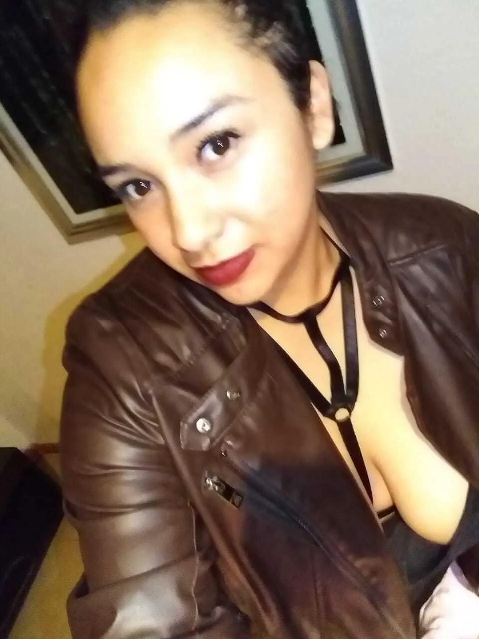Ricos Pezones y areolas grandes y negras