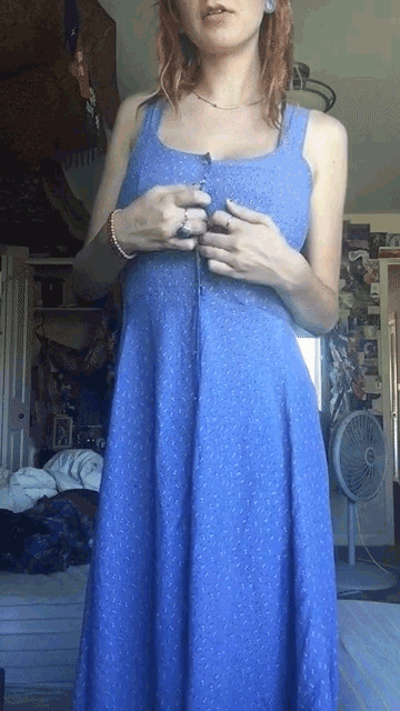 a pelar esas tetas