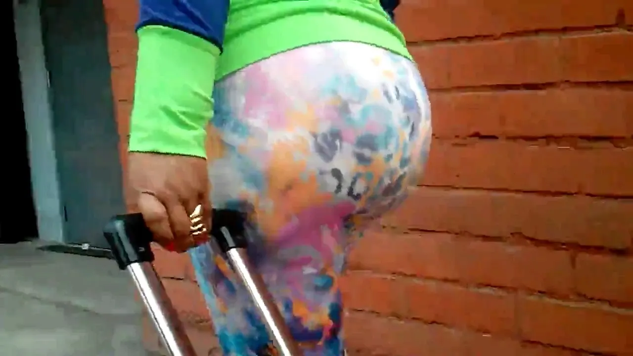 La tía