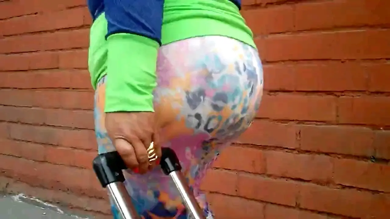 La tía