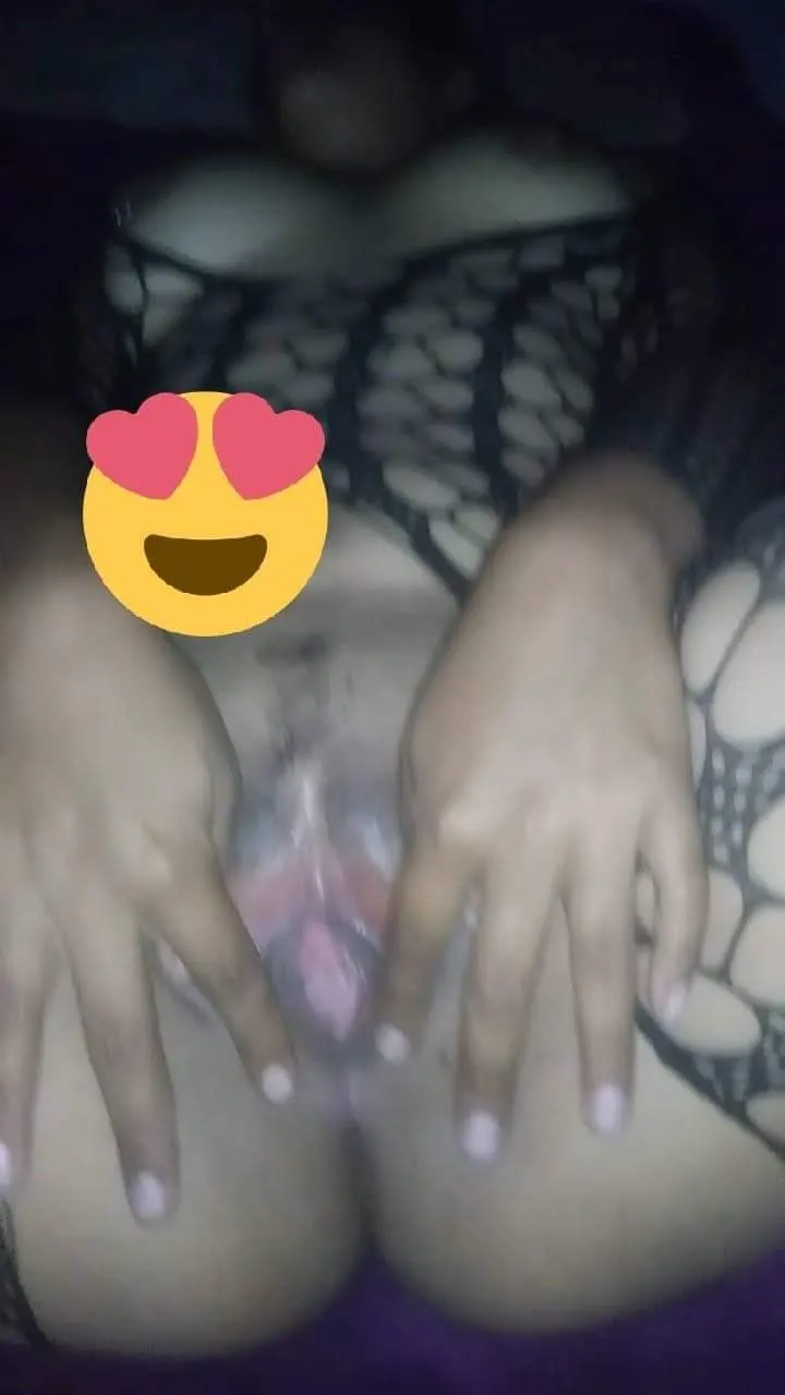 La rica vagina de mi esposa