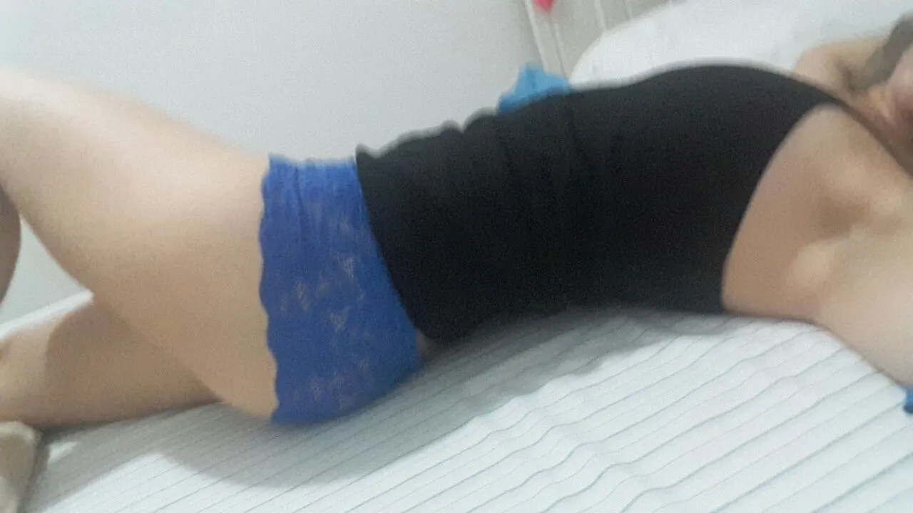Hermosa dama blanca