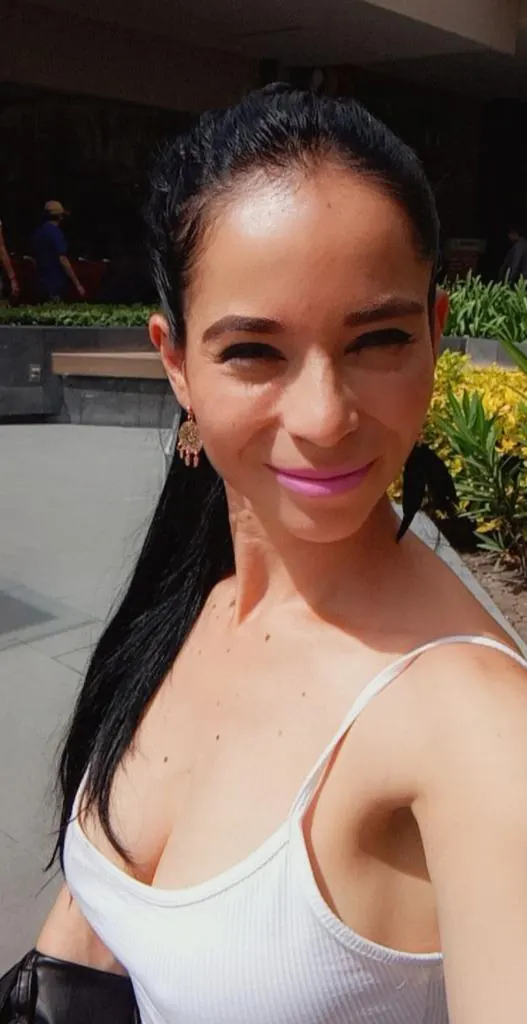 Una mama solita y muy calentita