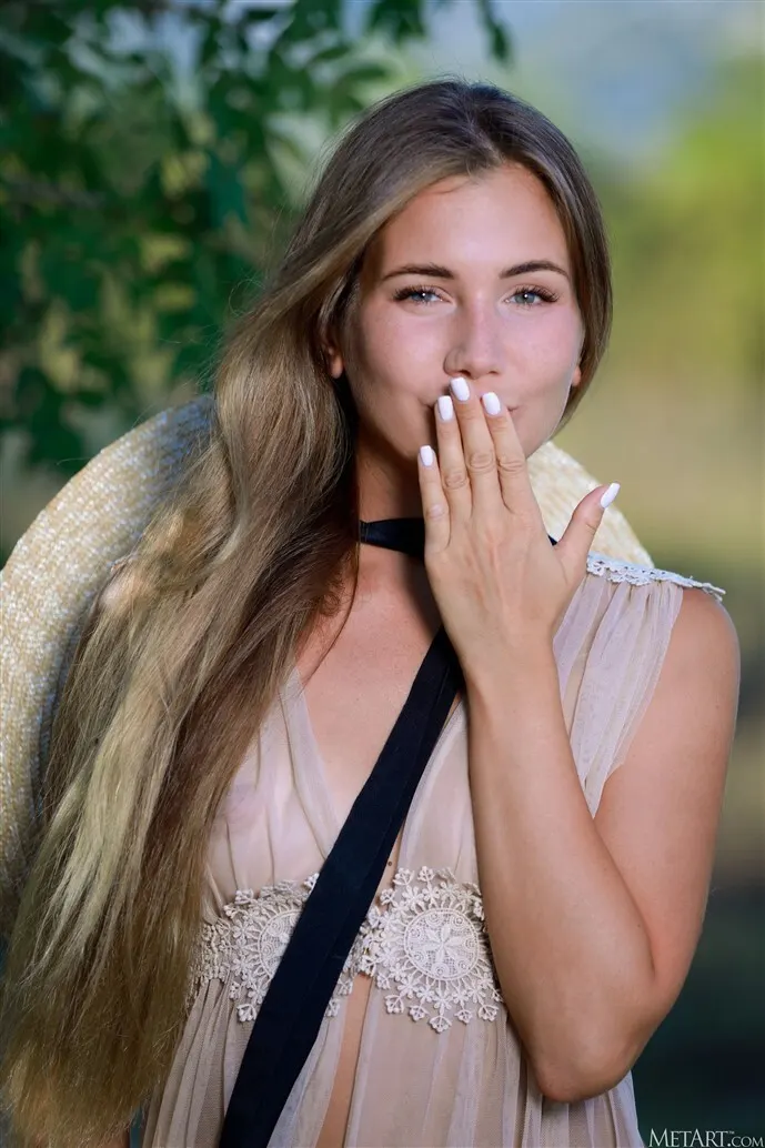 Mary Rock, Natural y Celestial