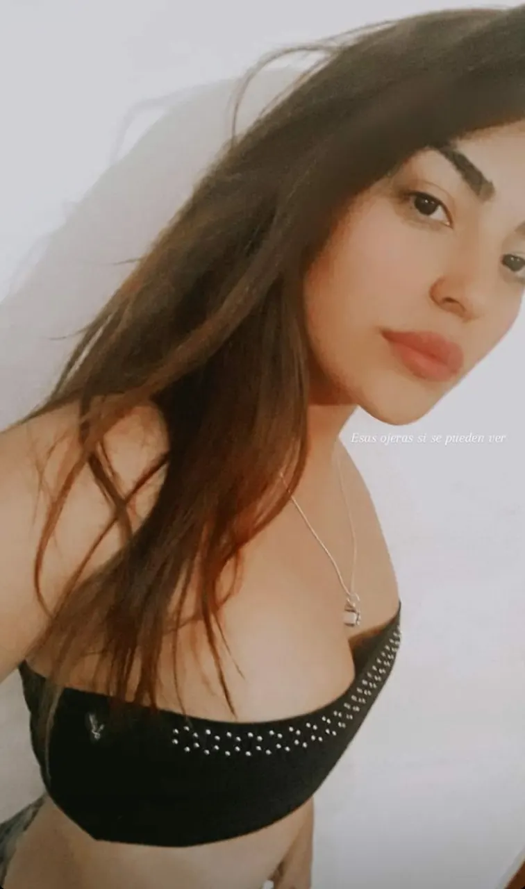 Meli, cordobesa morocha y putita 😍 soft