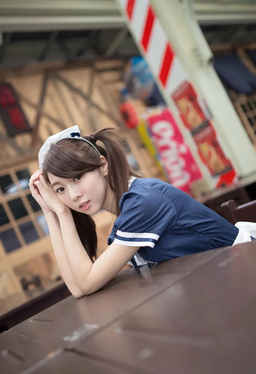 Pretty Woman Wearing Maid Costume Asian Gravure Idol (soft)