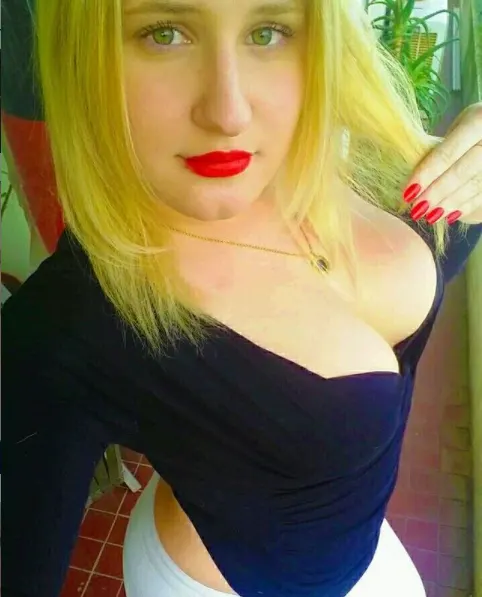 Barbi,gordita de Uruguay