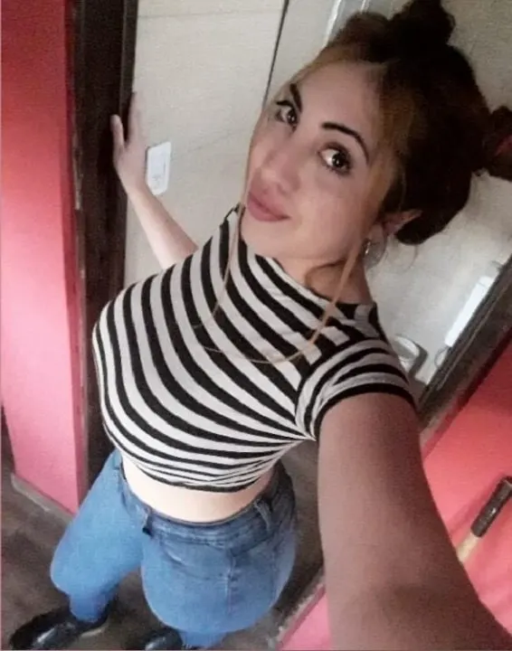 Argenta con súper tetas