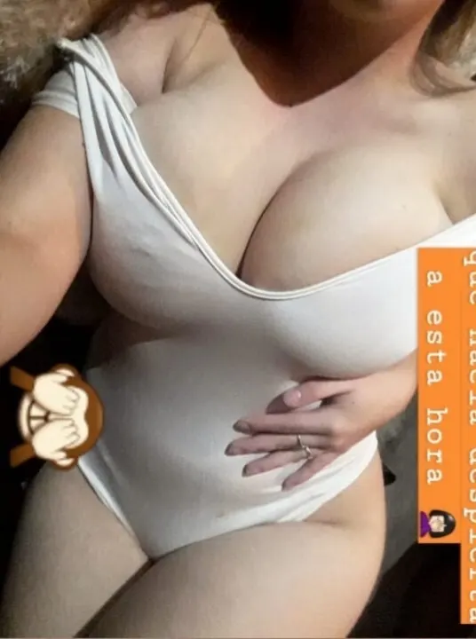 Argenta con súper tetas