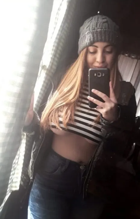 Argenta con súper tetas