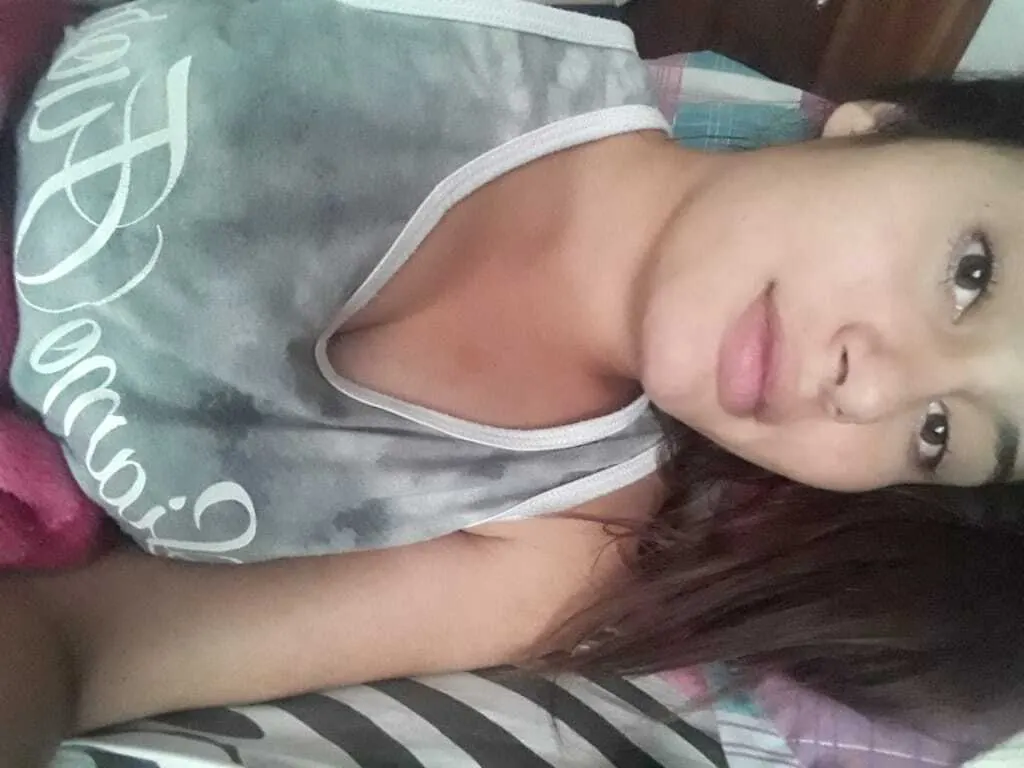 Muñequita hermosa Anabel Melina cuerpo exitante