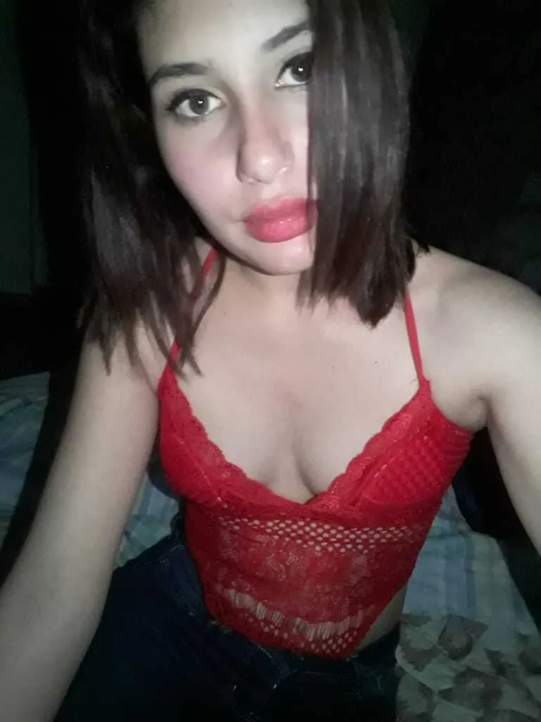 Muñequita hermosa Anabel Melina cuerpo exitante