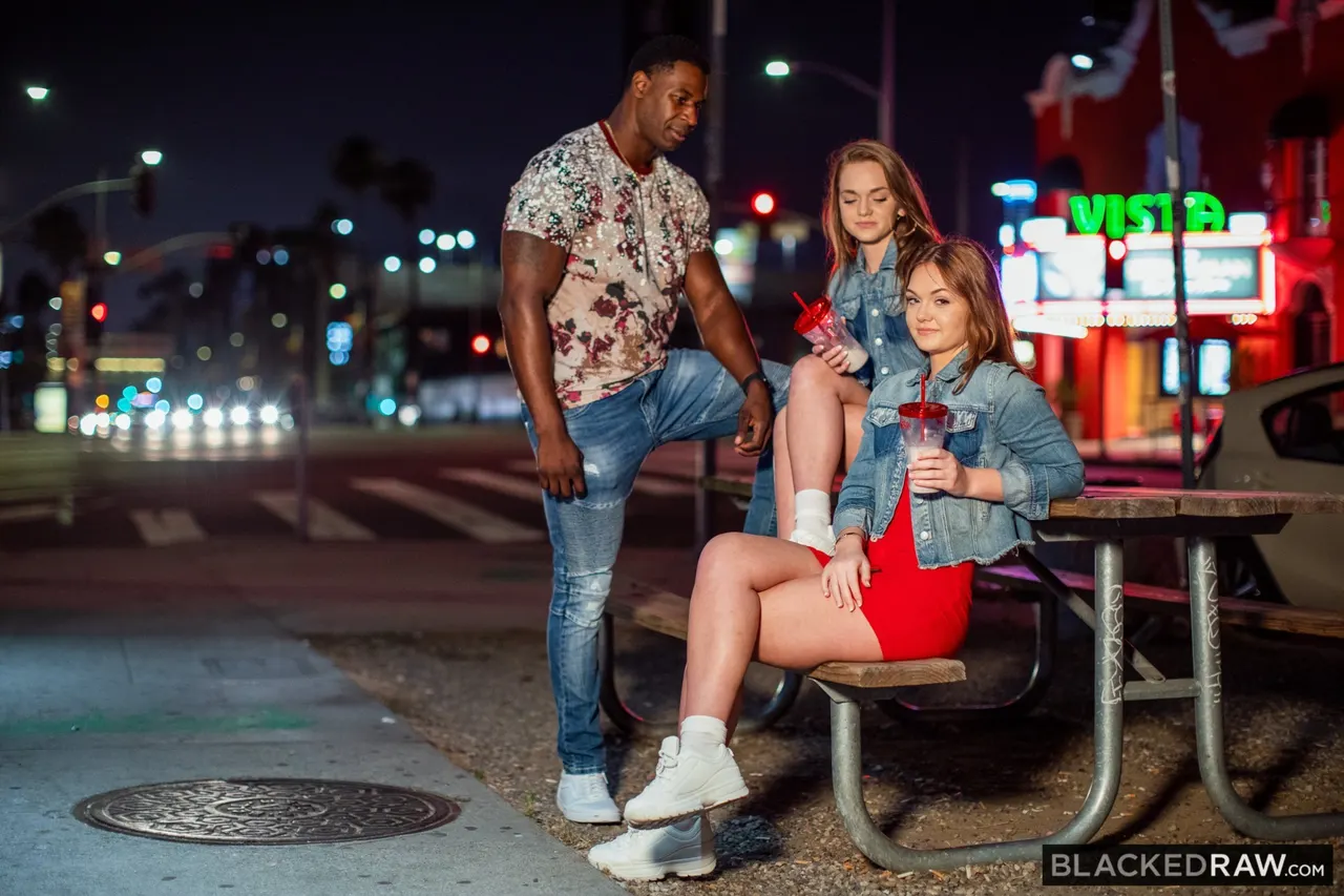 Gemelas 025, Joey White &amp; Sami White