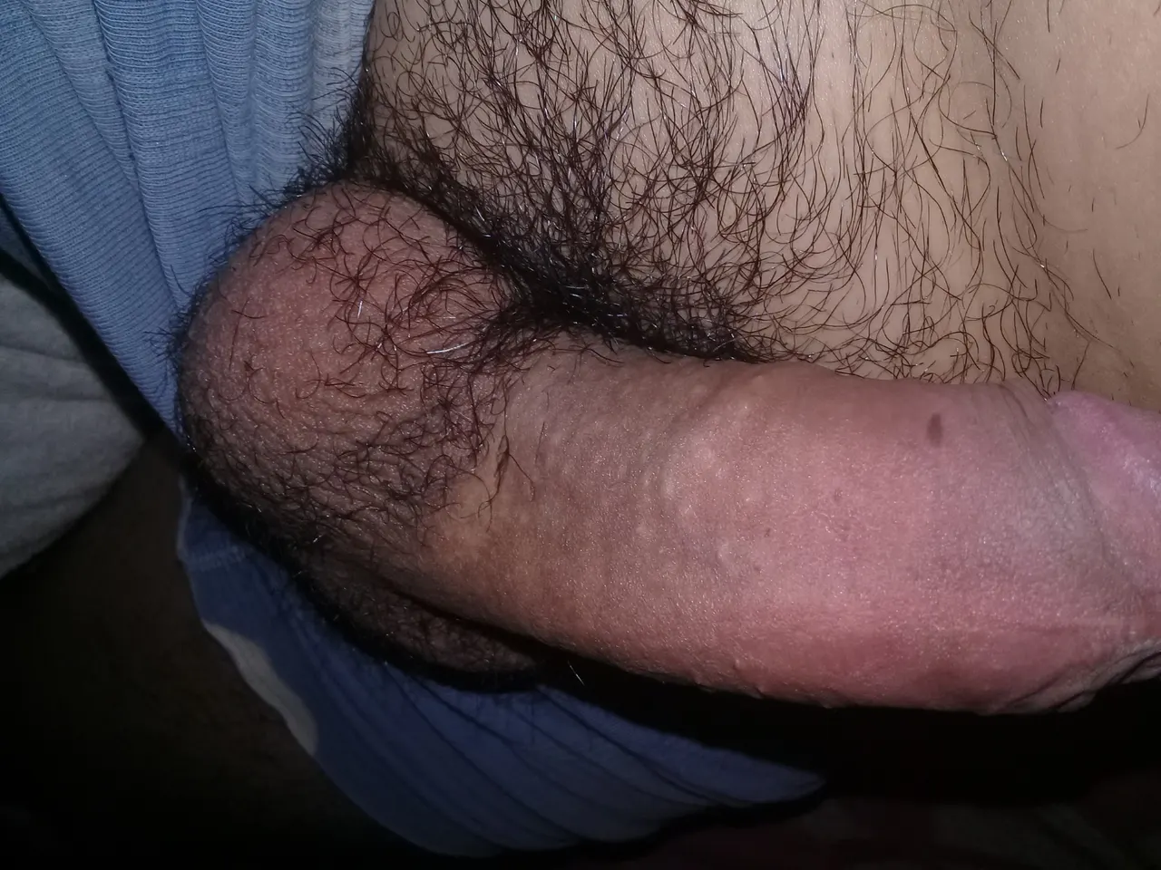 Quien quiere leche ?(solo chicas)