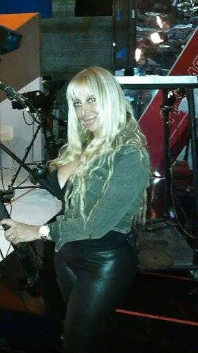 Barby Pop... De Reina De La Salada... A Gato Argento...
