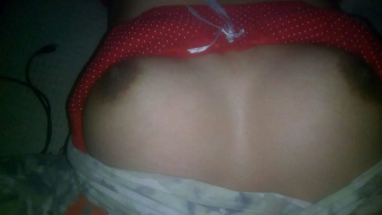 La novia de mi amigo pasa sus fotos ricas 🤫🙊