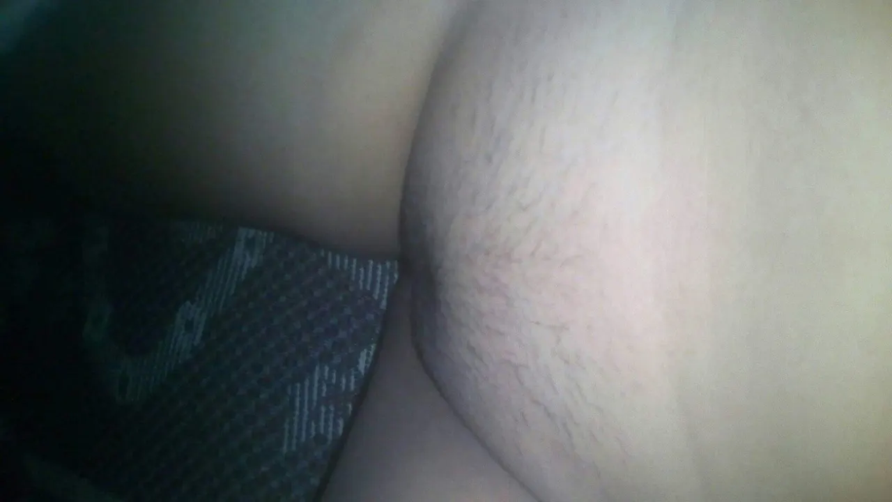 La novia de mi amigo pasa sus fotos ricas 🤫🙊