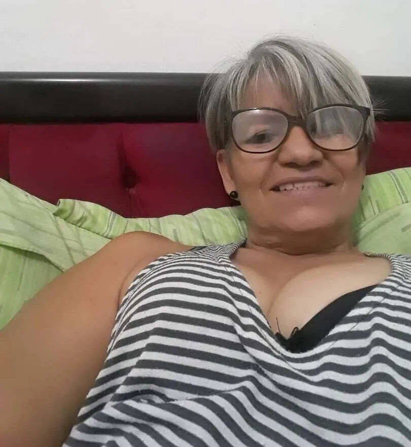 La abuela está caliente