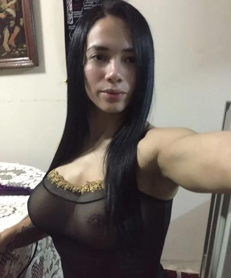 Paraguaya (2021) vane Trinidad buena teta y tremenda concha