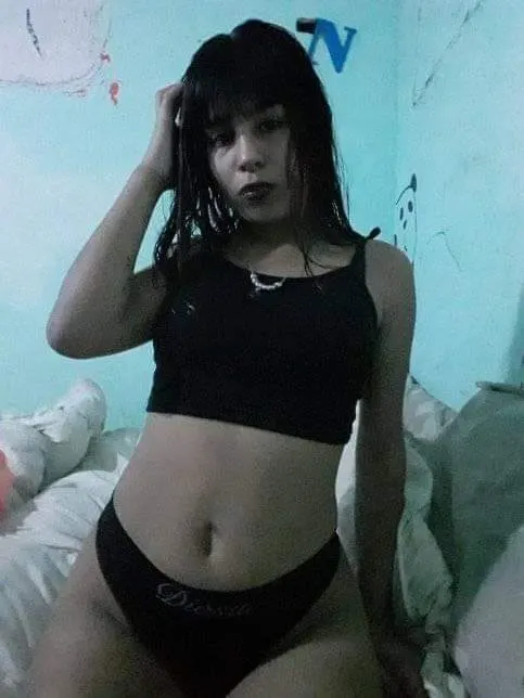 Un poco más de esta turrita putita🤤😈🤫