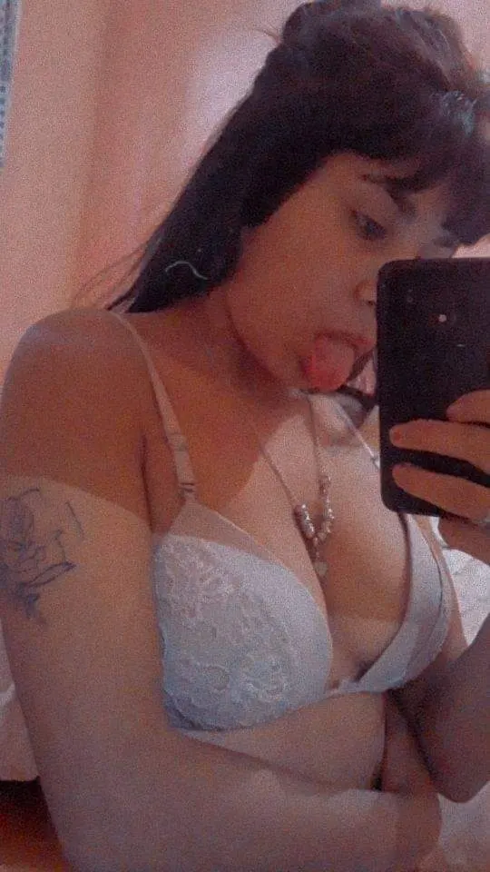 Un poco más de esta turrita putita🤤😈🤫