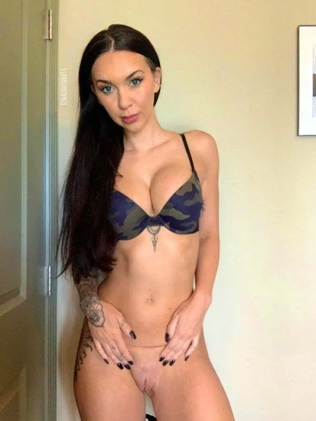 MILF con mayusculas