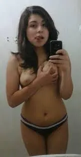 Un Poco De Tetas