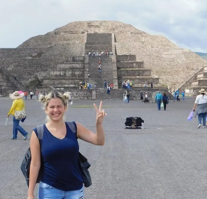 Abogada Rubia Mexicana