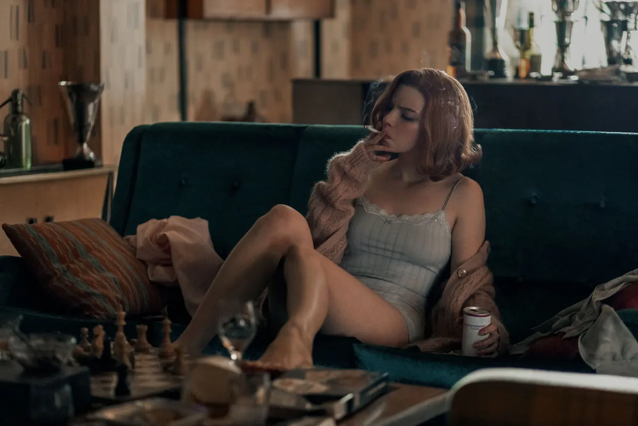 La mujer perfecta: Anya Taylor-joy