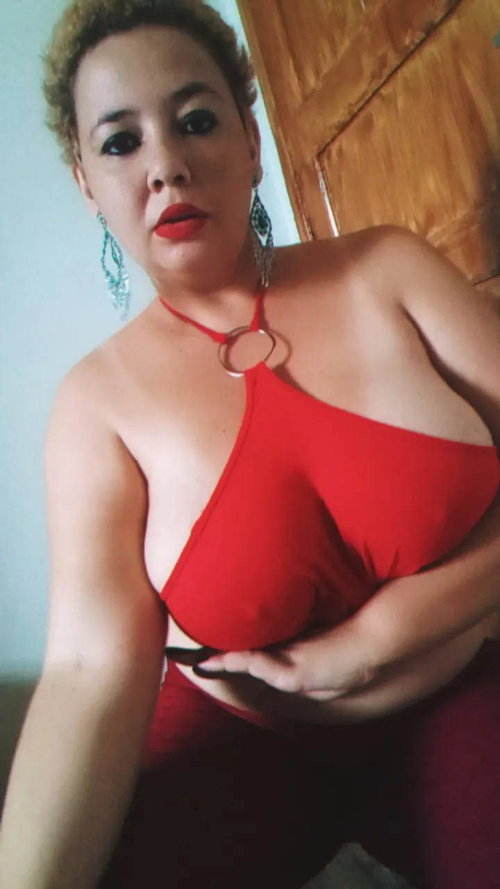Mi Hermosa amiga me manda fotos para mi esposa😁😏😍