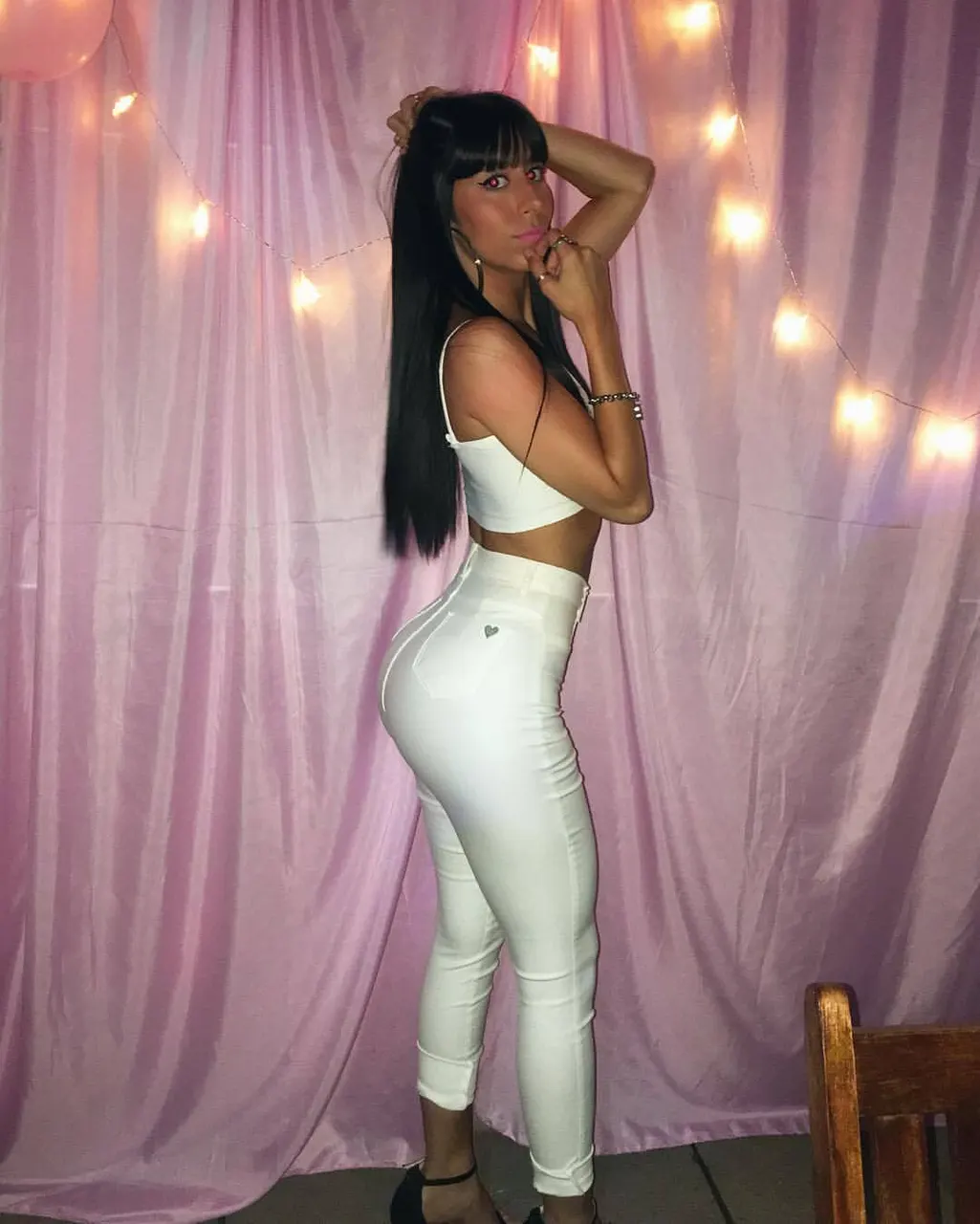 Karen Romina, Karenciitaa Enrique