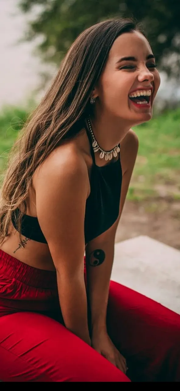 Valentina Poggi (la celeste gonzalez Santiagueña)