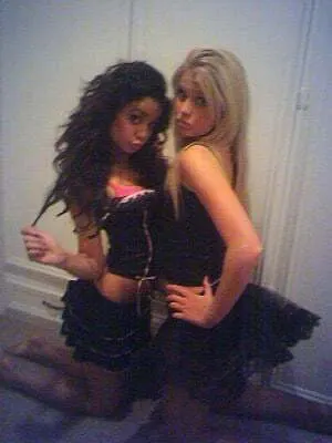 Vanessa Hudgens ex chica disney