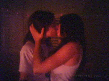 Vanessa Hudgens ex chica disney