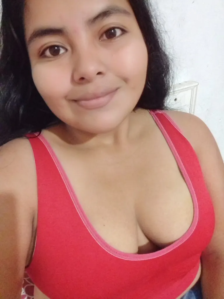 Sabrosa hermana de mi amigo joel, cogiendo a escondia de el