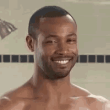 Riley Jensen se divierte con sus amigas - gifs