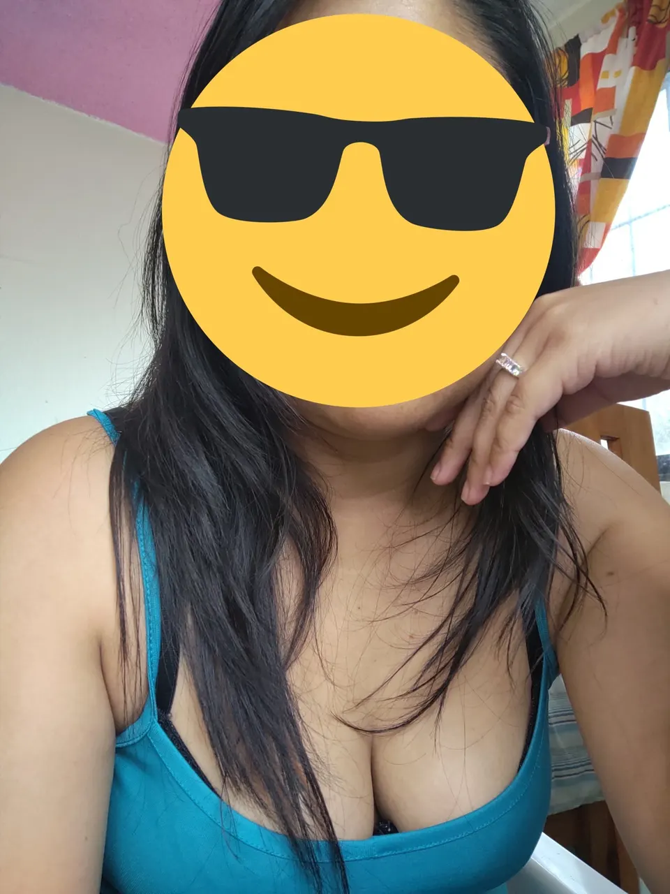 La Amiga lesbiana de mi esposa pide cogerse a mi esposa