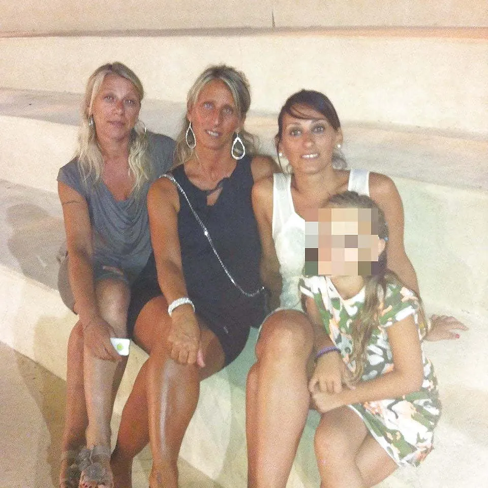 putas en familia