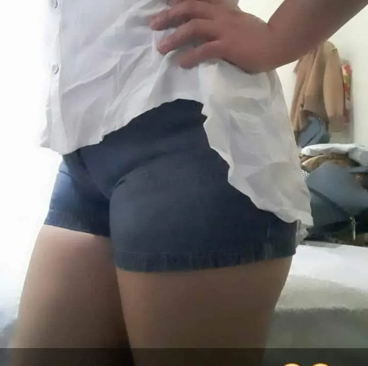 Siempre me voy a coger a tu esposa cornudo ella pago el hote
