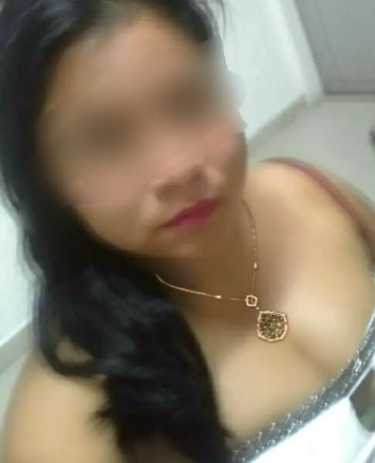 Siempre me voy a coger a tu esposa cornudo ella pago el hote