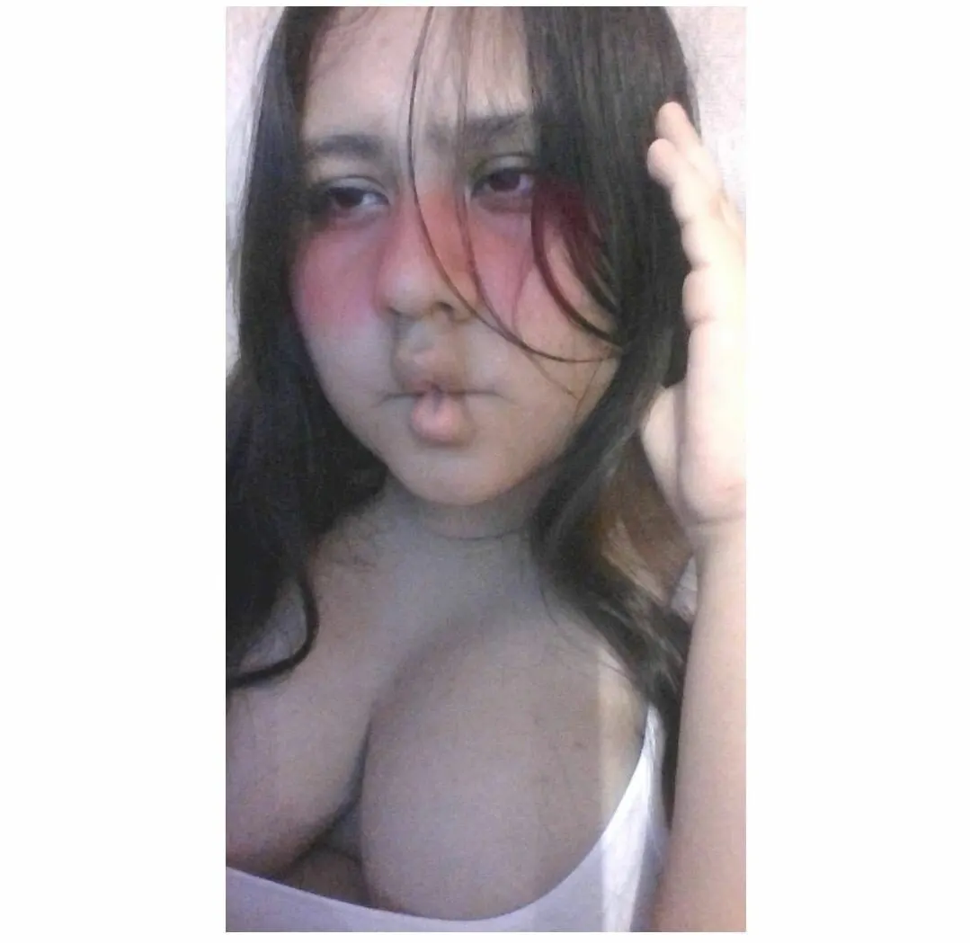 putita tetona otaku le encanta mostrar de mas